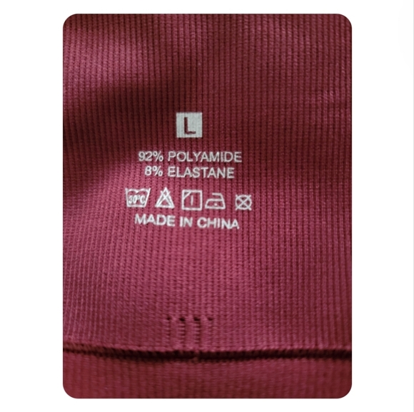 Burgundy Scrunch Butt Leggings - Picture 9 of 9